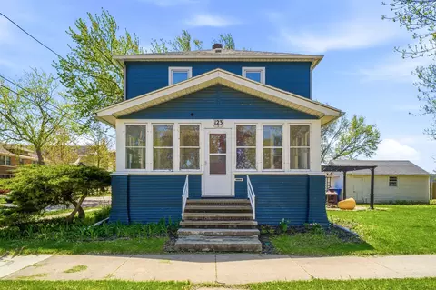 123 E Harrison St, Appleton, WI 54915