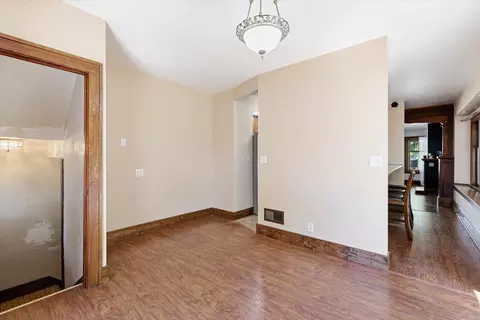 Entry Way - 1011 N Fair St, Appleton, WI 54911 photo 1 of 1