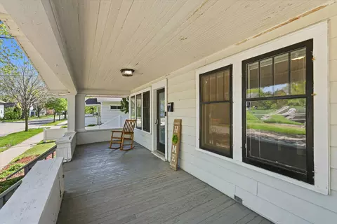 Exterior - 1011 N Fair St, Appleton, WI 54911 photo 4 of 7