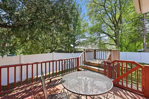 Exterior - 1011 N Fair St, Appleton, WI 54911 photo 3 of 7