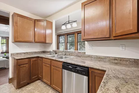 Kitchen - 1011 N Fair St, Appleton, WI 54911 photo 3 of 3