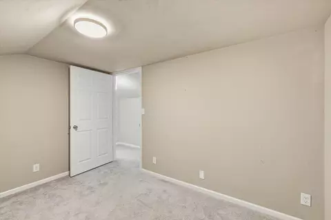Bedroom - 1011 N Fair St, Appleton, WI 54911 photo 5 of 7