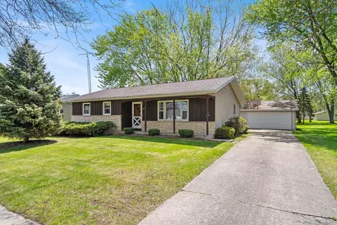 560 Thomas St, Fond Du Lac, WI 54935