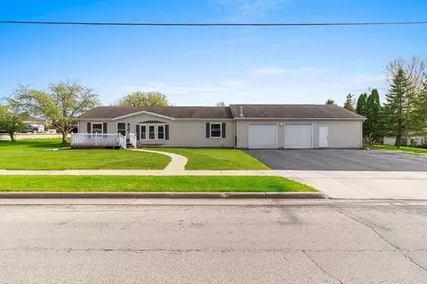 111 E National Ave, Brillion, WI 54110