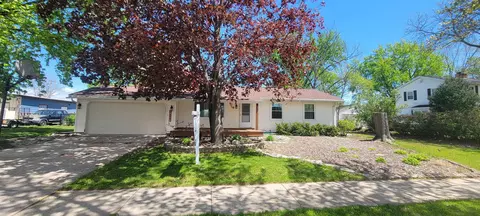 895 Martin Ave, Fond Du Lac, WI 54935