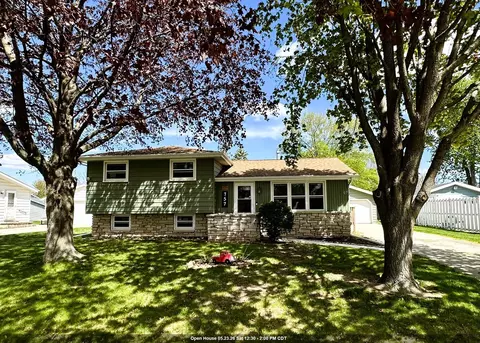 757 Mc Arthur St, Fond Du Lac, WI 54935