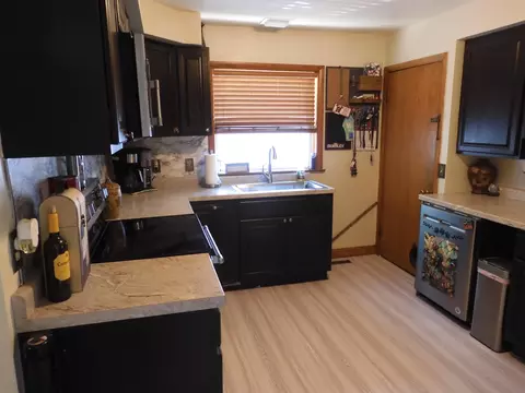 Kitchen - 809 E Hancock St, Appleton, WI 54911 photo 2 of 2