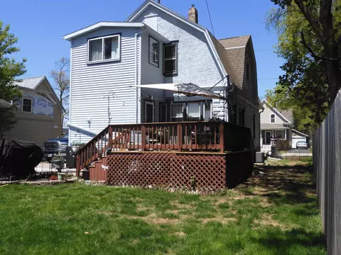 Exterior - 809 E Hancock St, Appleton, WI 54911 photo 2 of 5