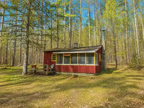 n17069 Spangenberg Road, Pembine, WI 54156