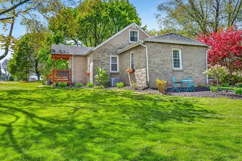 Exterior - 2425 Barbara Ave, Appleton, WI 54915 photo 9 of 17