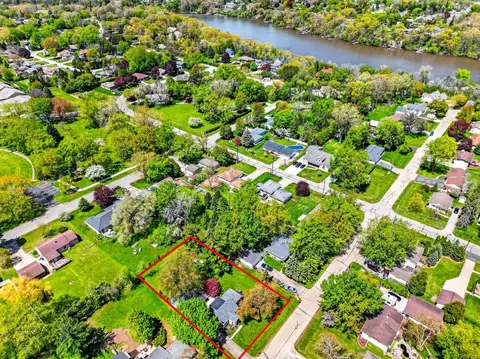 View/Area - 2425 Barbara Ave, Appleton, WI 54915 photo 2 of 7