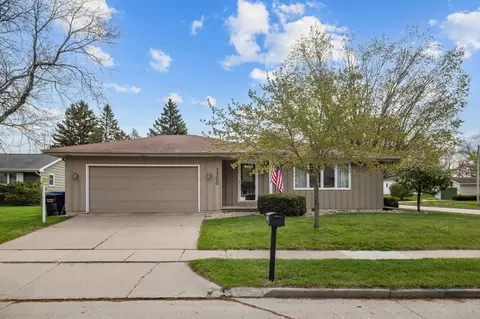 3300 N Kin St, Appleton, WI 54911