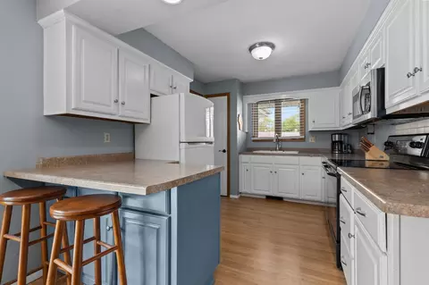 Kitchen - 543 E Murray Ave, Appleton, WI 54915 photo 2 of 7