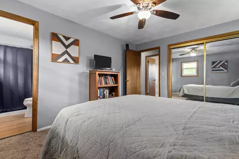 Bedroom - 543 E Murray Ave, Appleton, WI 54915 photo 4 of 8