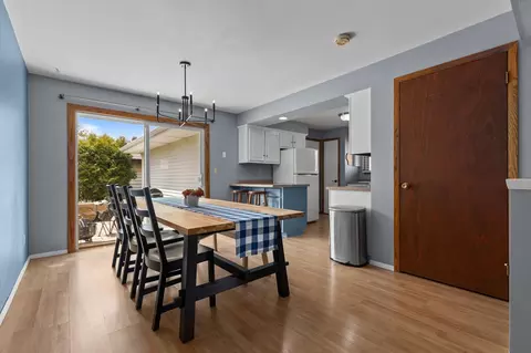 Dining - 543 E Murray Ave, Appleton, WI 54915 photo 3 of 4
