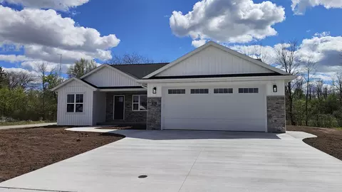 2511 S Stellita Cir, De Pere, WI 54115