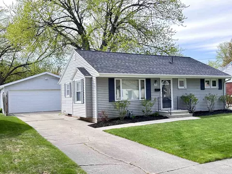 1740 13th Ave, Green Bay, WI 54304
