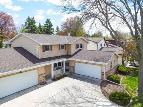 510 Silver Spring Dr, Green Bay, WI 54303