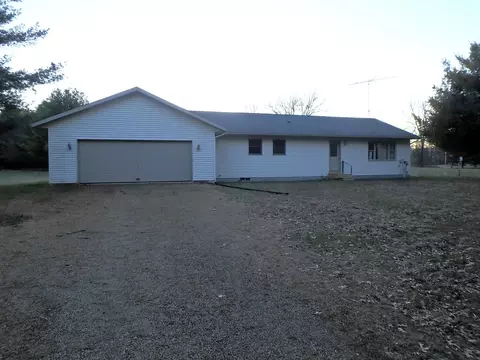 n4885 State Street, Pine River, WI 54965
