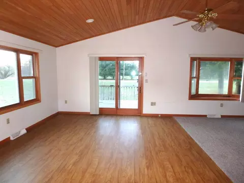 Living - n4885 State Street, Pine River, WI 54965 photo 2 of 3