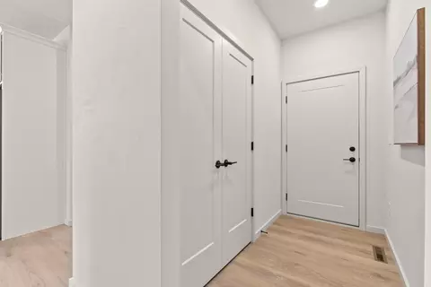 3609 E Gladiolus Pl, Appleton, WI 54913 photo 3