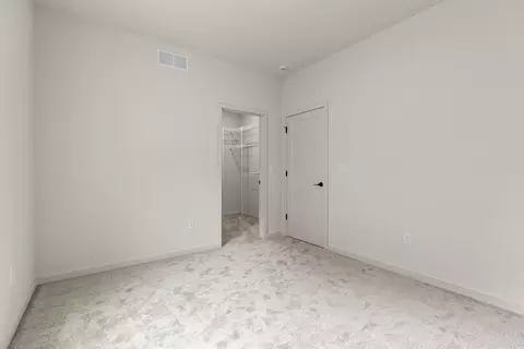 3609 E Gladiolus Pl, Appleton, WI 54913 photo 6