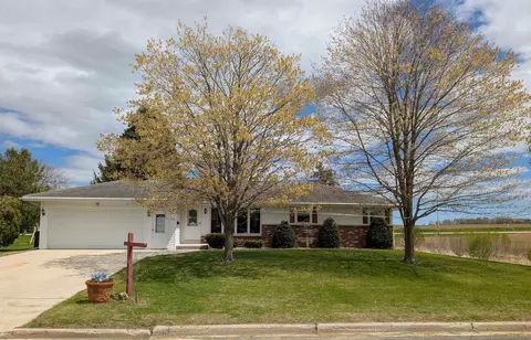 219 Elm St, Whitelaw, WI 54247