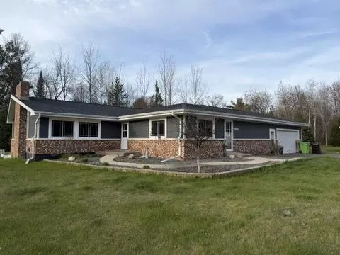 w7990 Division Street, Pembine, WI 54156
