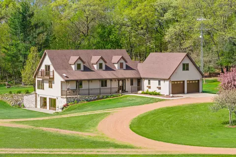 w5795 Beechnut Avenue, Wild Rose, WI 54984