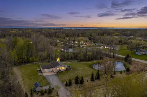 930 County Road J, Little Suamico, WI 54141