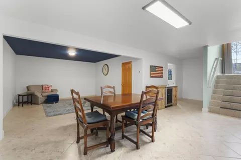 Dining - 3219 E Fallcreek Ln, Appleton, WI 54913 photo 2 of 2