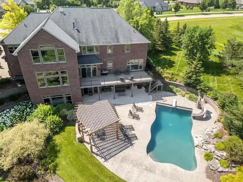 View/Area - 2730 E Apple Hill Blvd, Appleton, WI 54913 photo 3 of 7