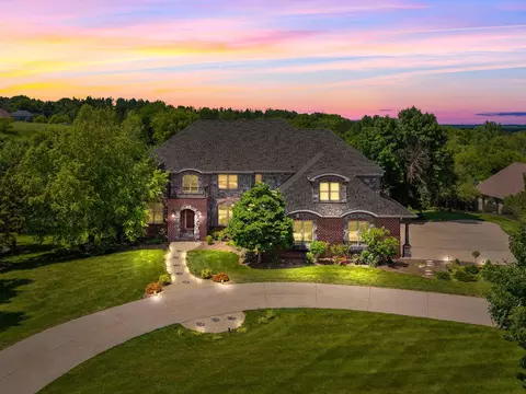 2730 E Apple Hill Blvd, Appleton, WI 54913