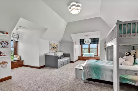 Bedroom - 2730 E Apple Hill Blvd, Appleton, WI 54913 photo 8 of 11