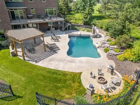 Exterior - 2730 E Apple Hill Blvd, Appleton, WI 54913 photo 1 of 2