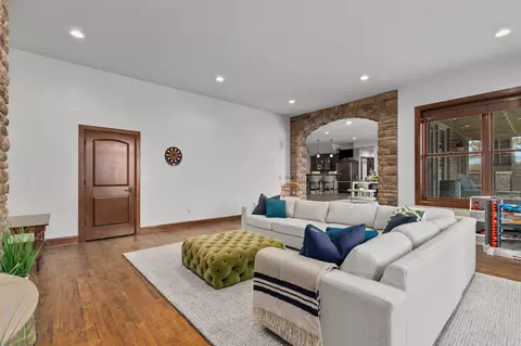 Living - 2730 E Apple Hill Blvd, Appleton, WI 54913 photo 7 of 7