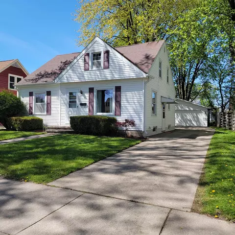 1340 W Spring St, Appleton, WI 54914