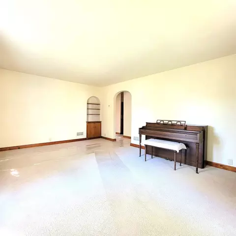 Living - 1340 W Spring St, Appleton, WI 54914 photo 2 of 3