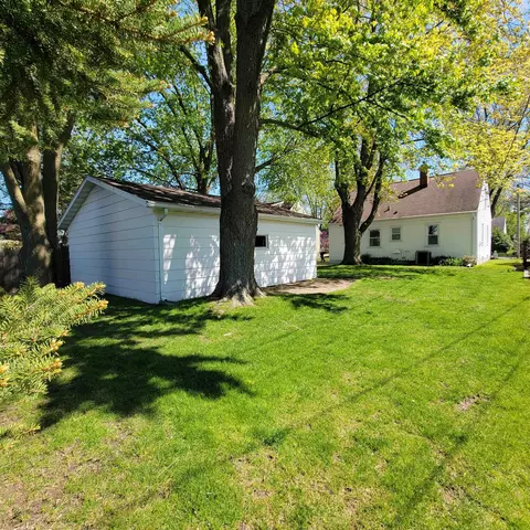 Exterior - 1340 W Spring St, Appleton, WI 54914 photo 3 of 3