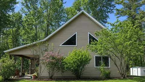 W7215 County Rd W, Crivitz, WI 54114