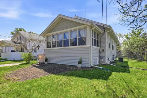 Exterior - 125 E Coolidge Ave, Appleton, WI 54915 photo 1 of 4