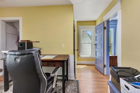 Entry Way - 146 E Moore St, Berlin, WI 54923 photo 6 of 6