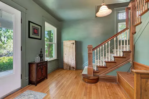 Entry Way - 146 E Moore St, Berlin, WI 54923 photo 1 of 6