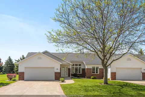 901 W Bent Oak Ln #77, Appleton, WI 54914