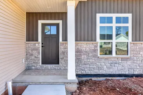 Exterior - n9273 Constellation Drive, Appleton, WI 54915 photo 2 of 8