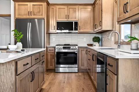 Kitchen - n9273 Constellation Drive, Appleton, WI 54915 photo 2 of 6