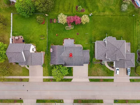 View/Area - 2108 S Matthias St, Appleton, WI 54915 photo 3 of 6