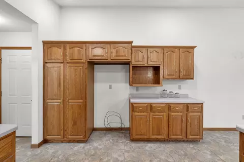 Kitchen - 2108 S Matthias St, Appleton, WI 54915 photo 5 of 5