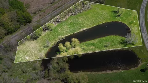 lamise way, Hortonville, WI 54944