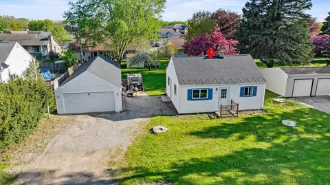 View/Area - 2717 W Heather Ave, Appleton, WI 54914 photo 1 of 5